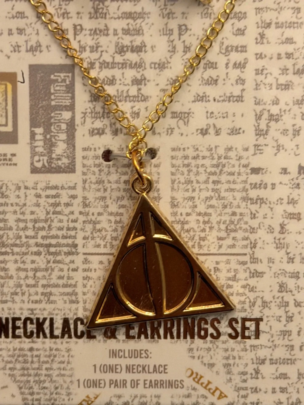 Harry Potter Wizard Earing‎ and Neclace Set